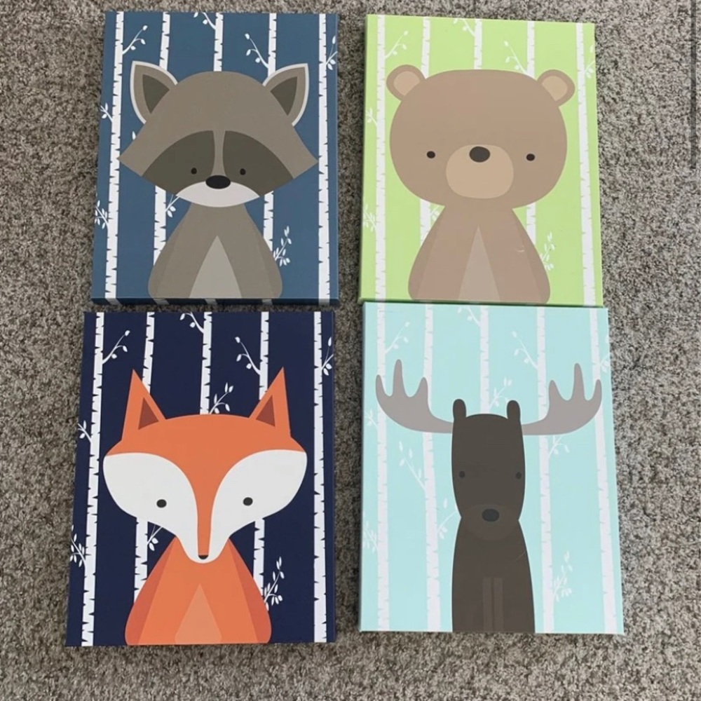 4-11x14 canvases with woodland animals.